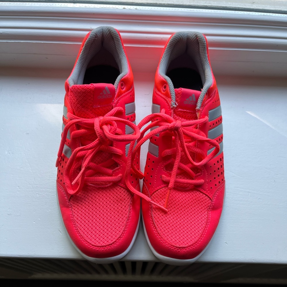 NWOT adidas cross trainer running shoes